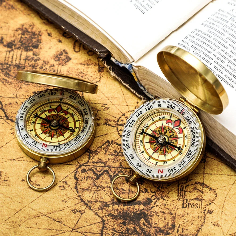 Mini Copper Navigation Compass – Waterproof Luminous Outdoor Flip Compass